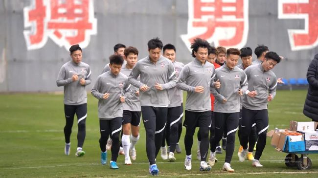 帝王总攻h啪肉np文∵